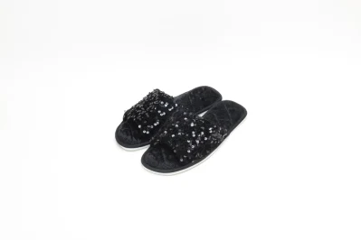 Bout ouvert paillettes paillettes peluche fourrure plat mule intérieur confortable pantoufles floues glisser un noir 22as031-03